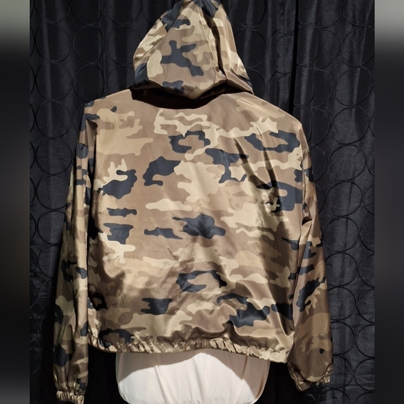 NWOT Ashley, by 26 international Utility collection Camo Jacket - Picture 2 of 6